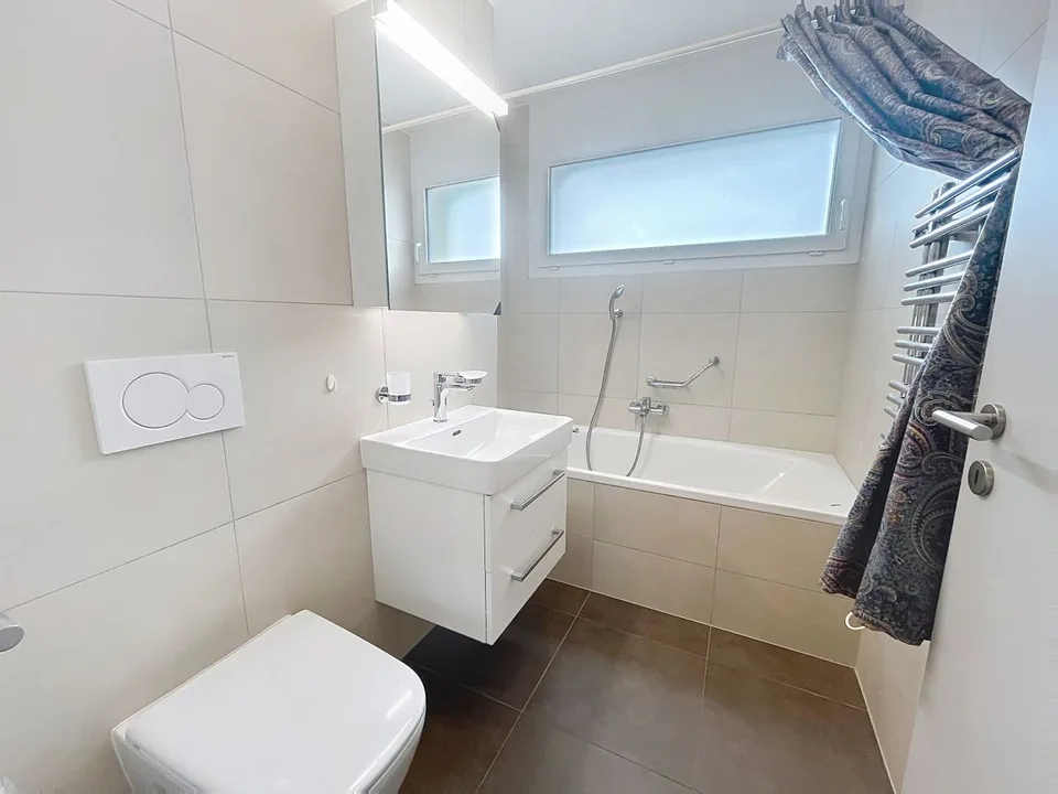 Penthouse mit privatem Aufzug und umlaufendem Balkon – Foto 7 von 10
