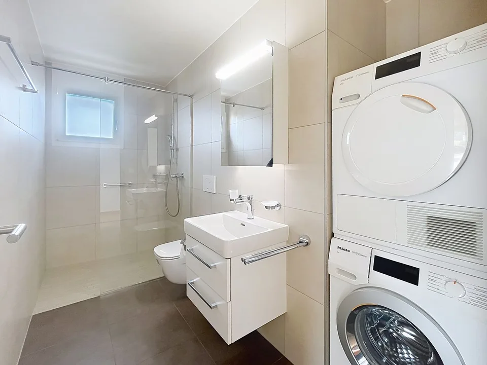 Penthouse mit privatem Aufzug und umlaufendem Balkon – Foto 8 von 10