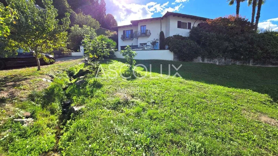 BAUGRUNDSTÜCK MIT PANORAMABLICK AUF DEN LAGO MAGGIORE – Foto 7 von 13