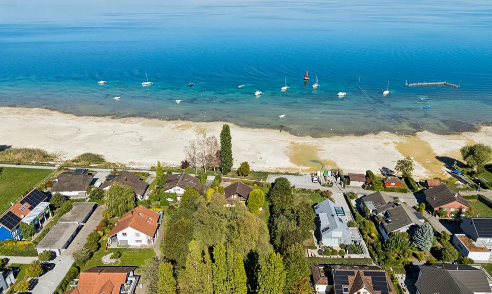 Einmalige Rarität am Bodensee – exklusives Seegrundstück in Kesswil – Foto 2 von 11