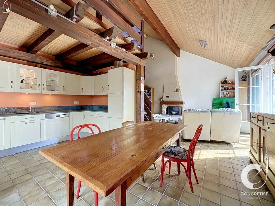 Grand appartement à rénover – photo 7 sur 12