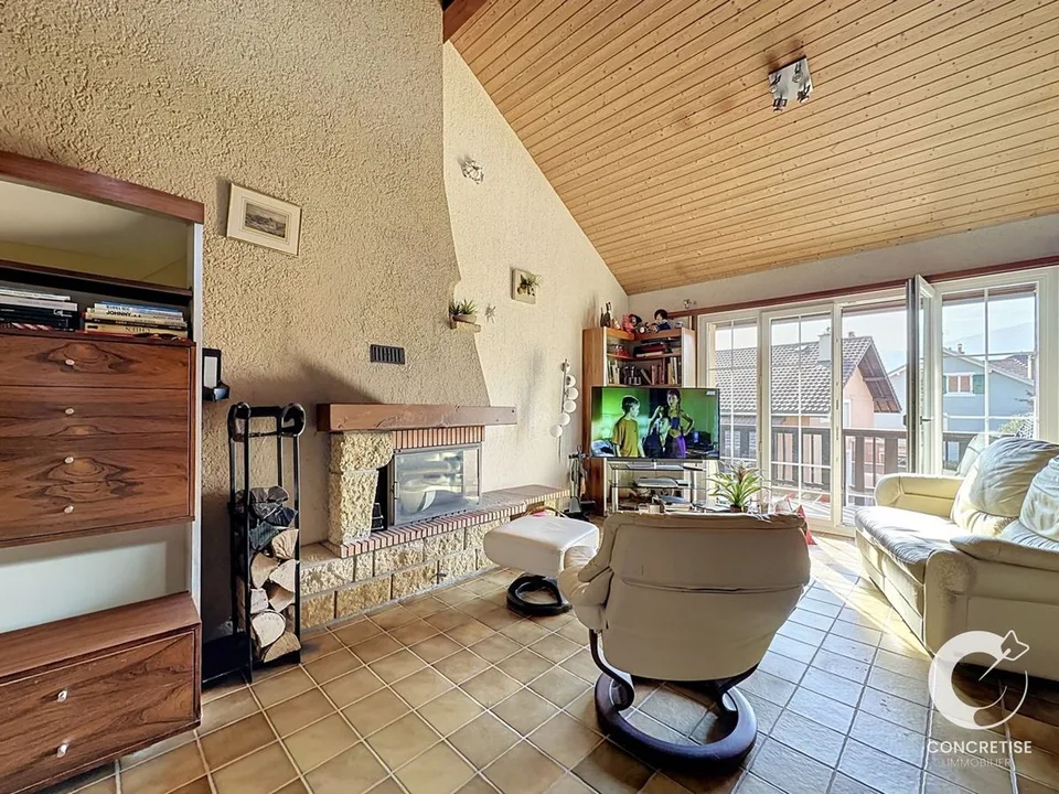 Grand appartement à rénover – photo 4 sur 12