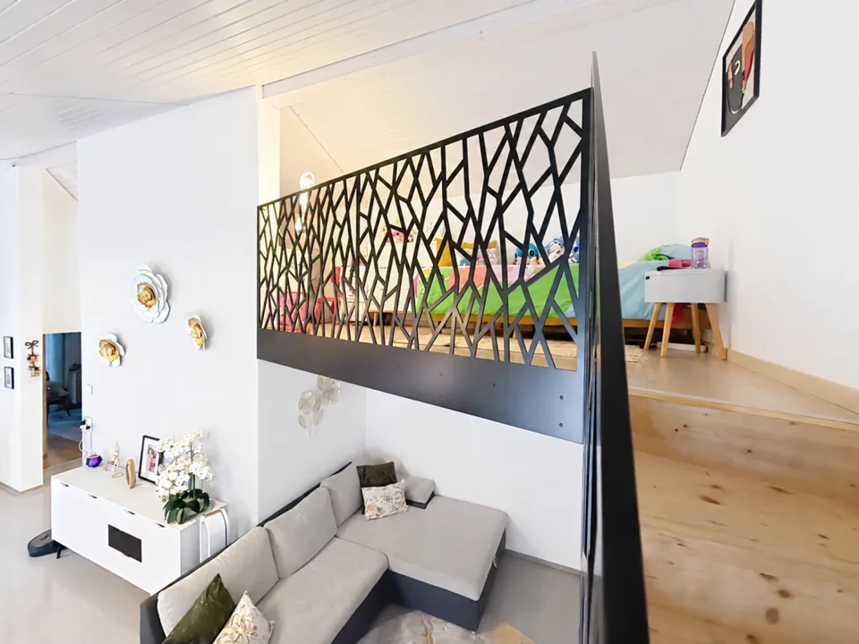 Bel appartement cosy en attique de 3.5 pièces avec Mezzanine et immense terrasse – photo 5 of 13