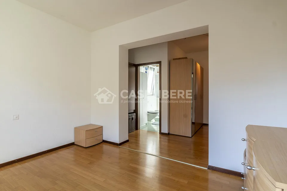 SPACIOUS AND BRIGHT 4.5 ROOMS IN BELLINZONA (GALBISIO) – photo 14 of 21