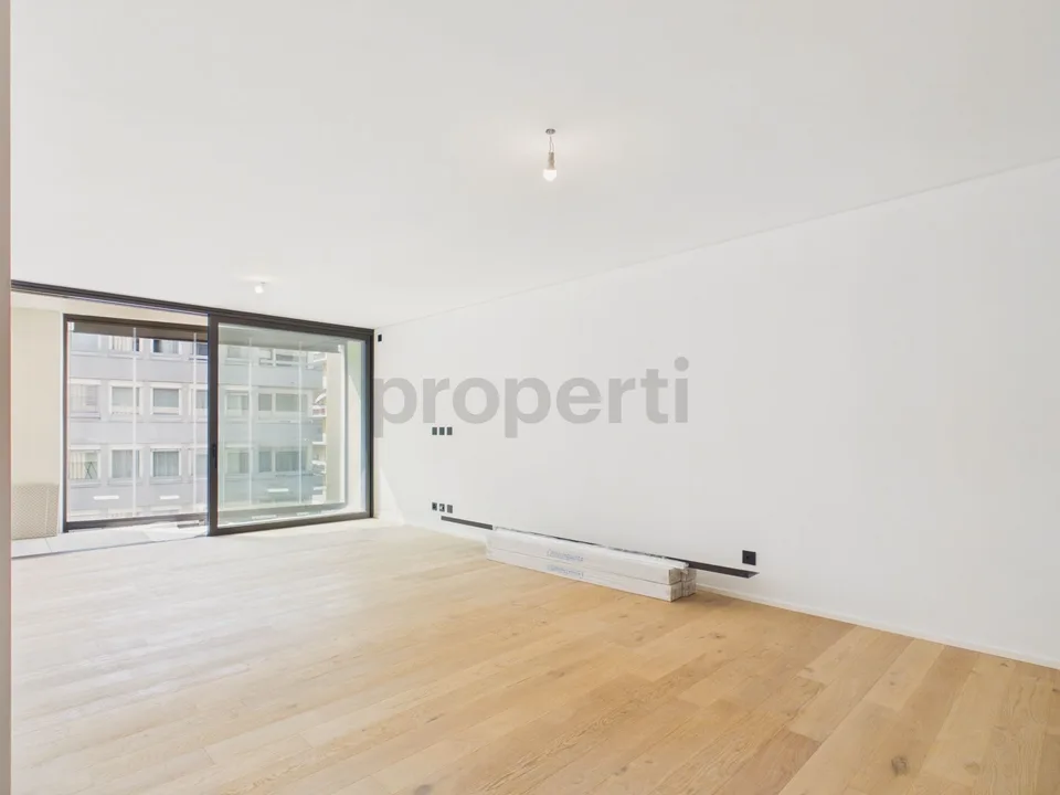 Modern 2.5 room apartment with cellar, Paradiso – photo 2 of 11