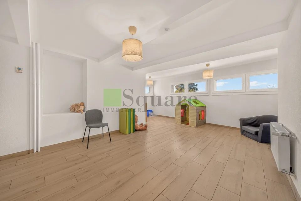 Rental House with 12 Rooms – photo 14 of 15