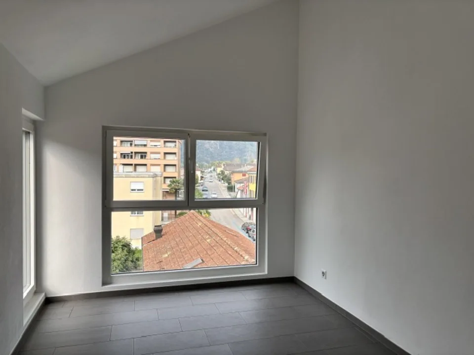 3-ZIMMER-WOHNUNG IN ARBEDO – Foto 3 von 8