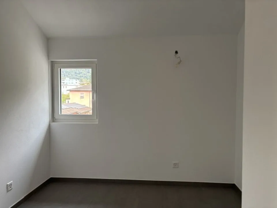 3-ZIMMER-WOHNUNG IN ARBEDO – Foto 4 von 8