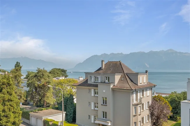 Superbe duplex alliant confort, vue lac et situation privilégiée – Foto 27 von 28
