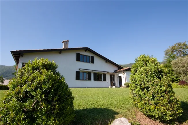 6 Zimmer Villa in Morbio Inferiore – Foto 4 von 10