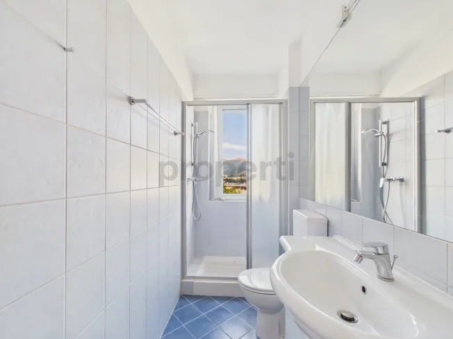 MODERNE WOHNUNG FÜR FERIEN UND INVESTITION – Foto 10 von 26