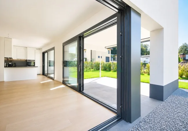 Moderno appartamento 4,5 locali con bella terrazza e giardino privato – foto 19 di 24