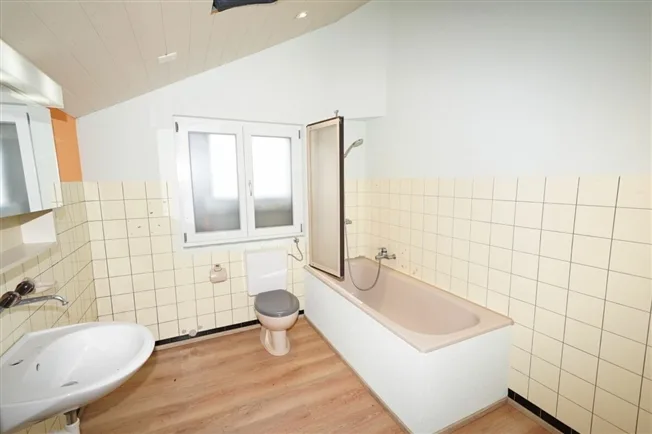 6.5 Zimmer Reihenfamilienhaus in Wila – foto 9 di 12