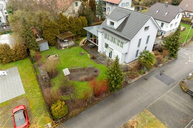 Architektur, Charakter und Wohnqualität auf hohem Niveau - mit Einl...