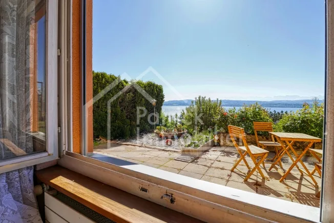 Maison mitoyenne avec vue imprenable sur le lac de Morat et fort potentiel constructible – photo 10 sur 15