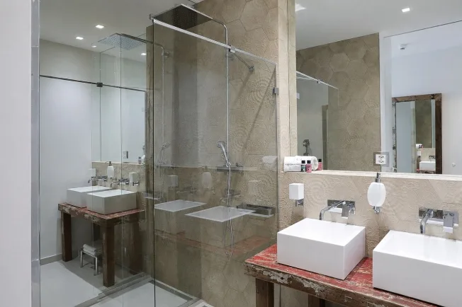 Studio Senior, Kitchenette - Serviced Apartment with Weekly Housekeeping Included – photo 29 of 32