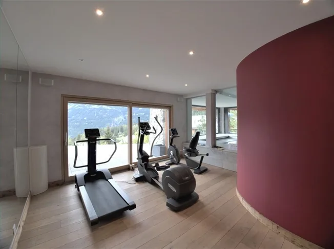 Exceptional apartment in Crans-Montana – photo 17 of 20