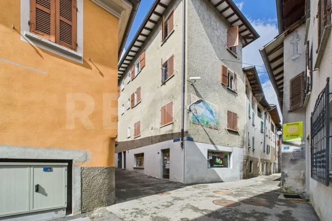 8 Zimmer Einfamilienhaus in Novaggio – Foto 11 von 14