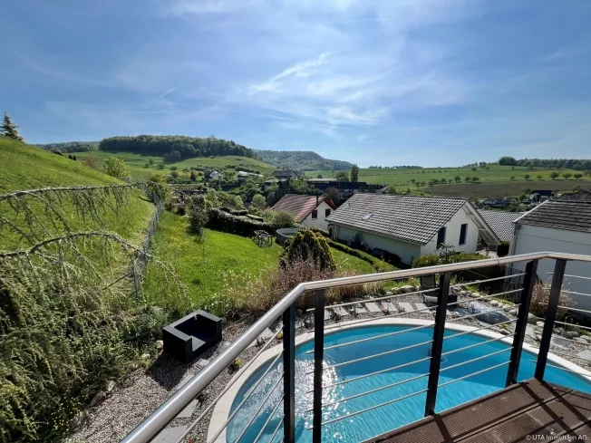 7.5 Zimmer Einfamilienhaus in Elfingen – Foto 4 von 18