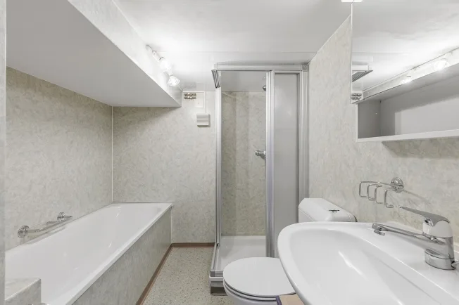 5.5 Zimmer Wohnung in Camischolas – photo 7 sur 10