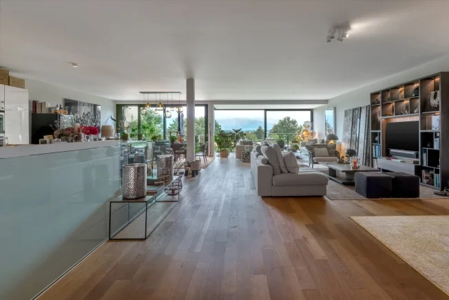 8 Zimmer Wohnung in Corsier GE – photo 4 sur 9