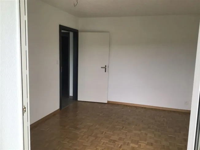 2 Zimmer Wohnung in Le Locle – Foto 6 von 8
