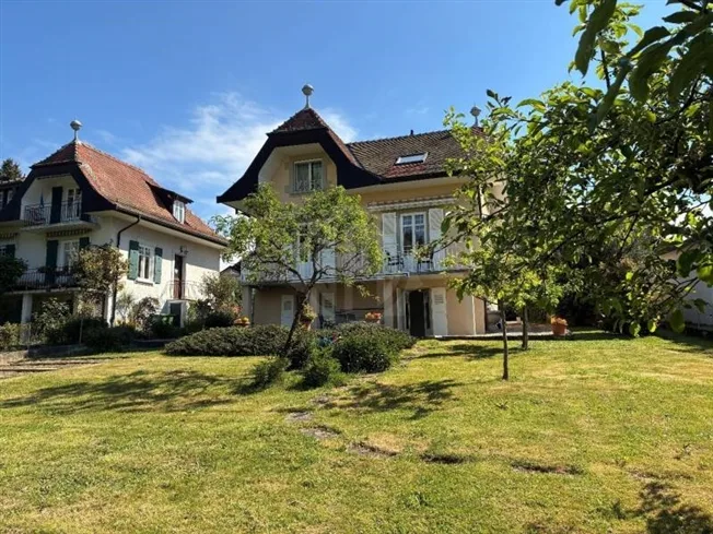 Chaleureuse villa - Renens VD