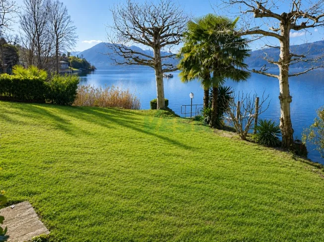 Elegante appartamento monolocale con magnifica vista lago – foto 20 di 20