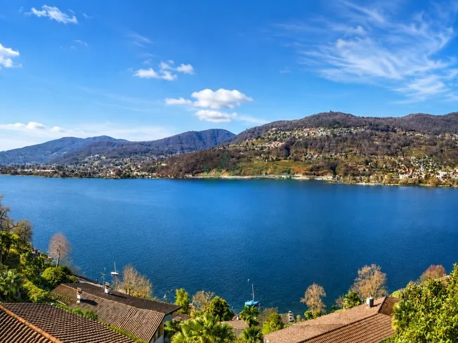 Elegante appartamento monolocale con magnifica vista lago – foto 12 di 20