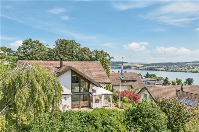 7.5 Zimmer Einfamilienhaus in Beinwil am See – photo 2 sur 14