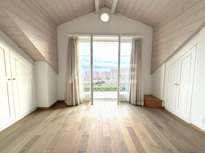 12 Zimmer Einfamilienhaus in Mont-sur-Rolle – Foto 7 von 27