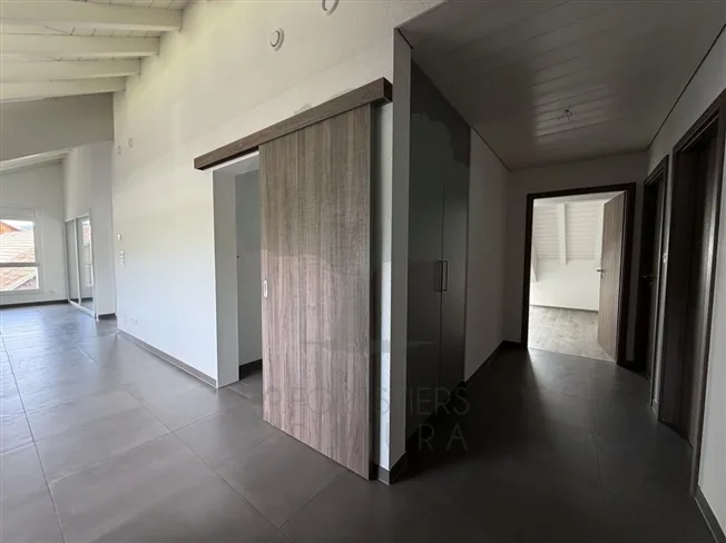 Meraviglioso appartamento di 4.5 locali Minergie con terrazza – foto 17 di 21