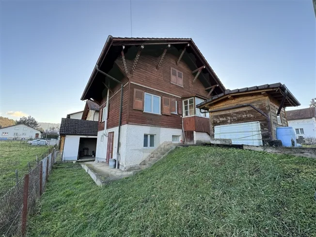 Casa di 4 locali in un quartiere tranquillo di Porrentruy – foto 14 di 19