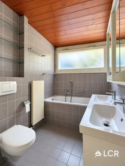 4,5 Zimmer - 130 m² - Sion, Blick auf die Schlösser – Foto 12 von 18