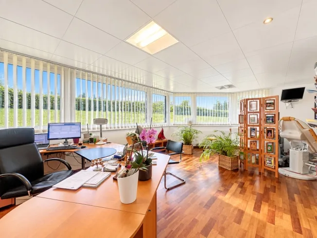 8 Zimmer Villa in Aigle – Foto 12 von 36