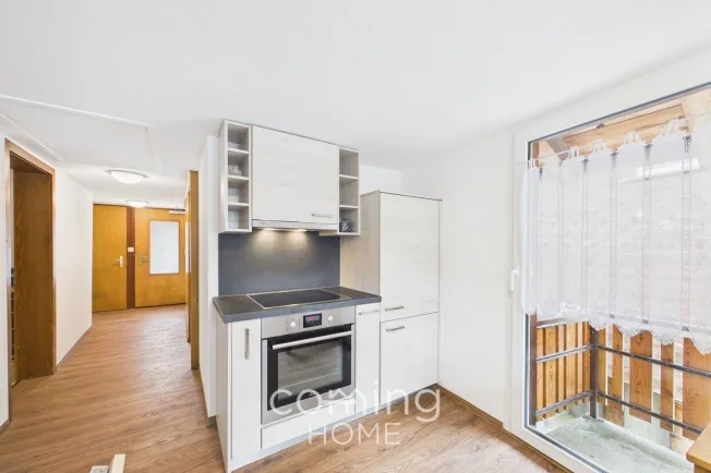 Appartement 4.5 pièces lumineux avec terrasse à Saas-Balen à vendre – photo 3 sur 32