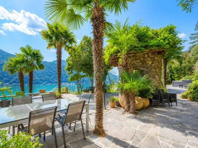 Affascinante proprietà con vista spettacolare e in zona tranquilla – foto 15 di 25