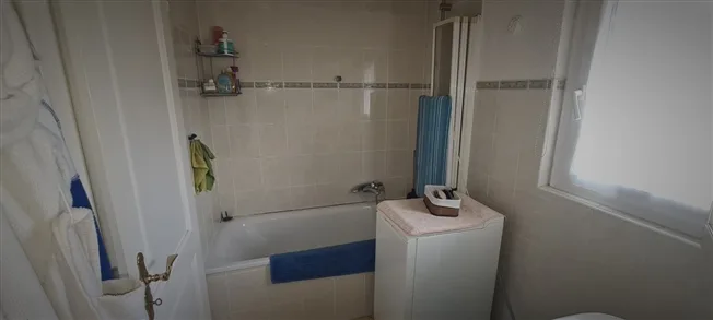 Grande casa con 2 appartamenti di 3,5 locali su 672 m2 – foto 18 di 20