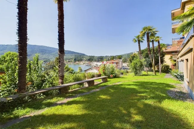 Luminoso 4½ locali con vista lago balcone e terrazza in posizione strategica – Foto 12 von 14