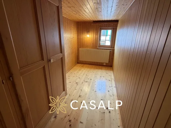Atypical 4.5-room apartment in the heart of Montana-Village – photo 18 of 28