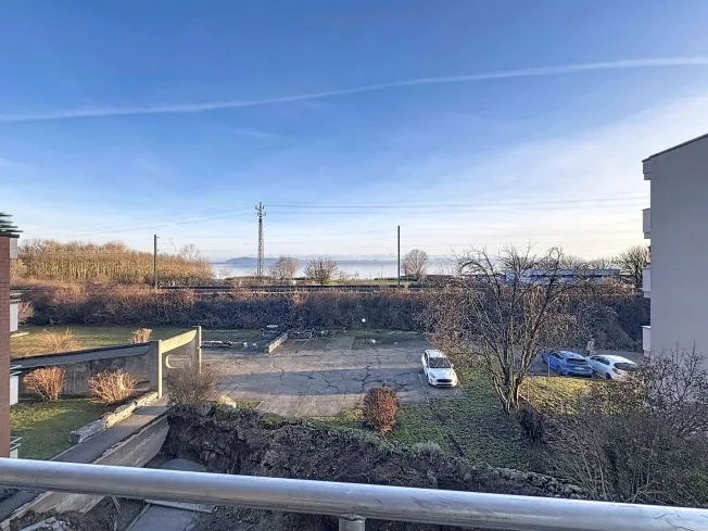 Superbe 3.5 pièces neuf avec vue sur le lac – foto 7 di 8