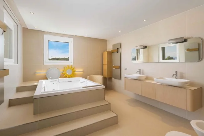 12 Zimmer Villa in Coppet – foto 7 di 13