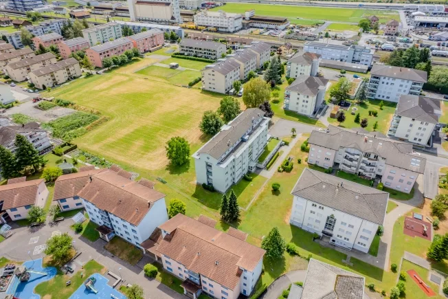 Grosszüge Attikawohnug mit traumhafter Aussicht an zentraler Lage – Foto 18 von 20