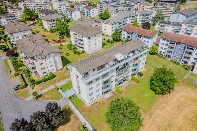 Grosszüge Attikawohnug mit traumhafter Aussicht an zentraler Lage – Foto 17 von 20