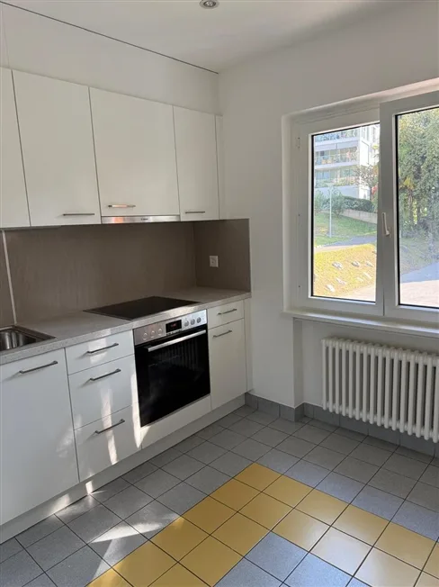 4.5 Zimmer Wohnung in Muralto – photo 7 of 9