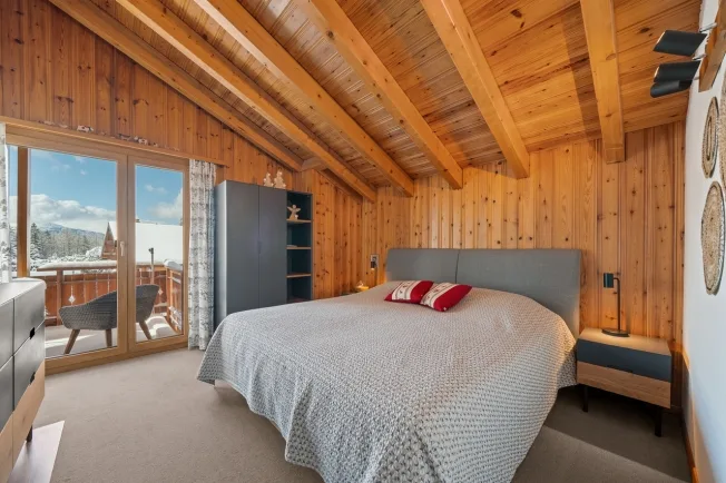 4.5 Zimmer Chalet in Crans-Montana – Foto 12 von 19