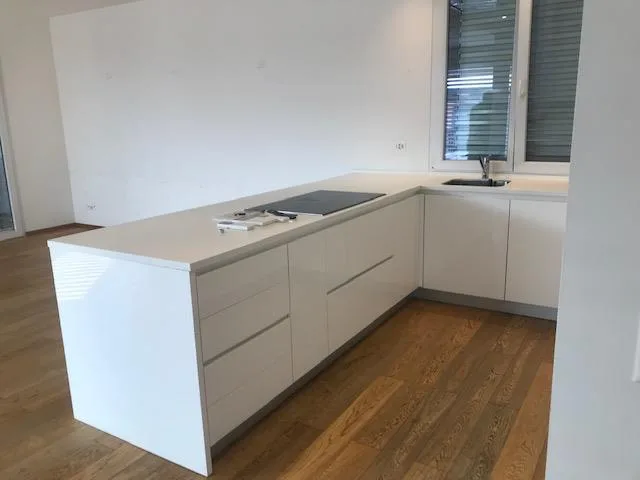 4.5 Zimmer Attikawohnung in Lugano – Foto 2 von 5