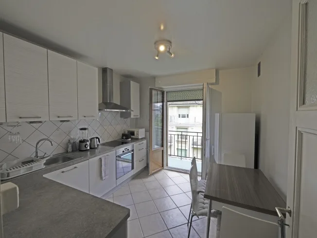 Joli 2 pièces au dernier étage avec balcon... – photo 4 sur 22
