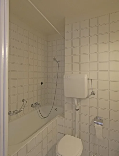 Joli 2 pièces au dernier étage avec balcon... – photo 8 sur 22