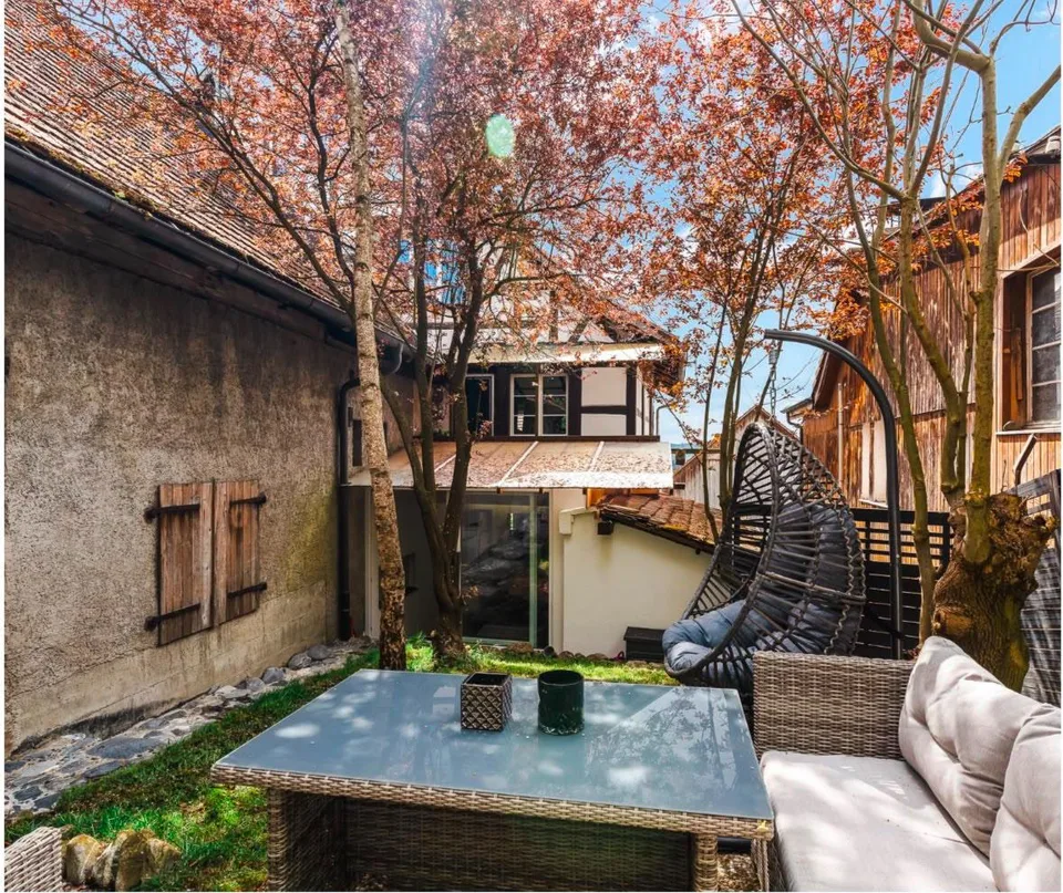 Dörflingen – Gepflegte 4.5-Zimmer-Wohnung im Grünen, mit Garten und Wintergarten – foto 5 di 9